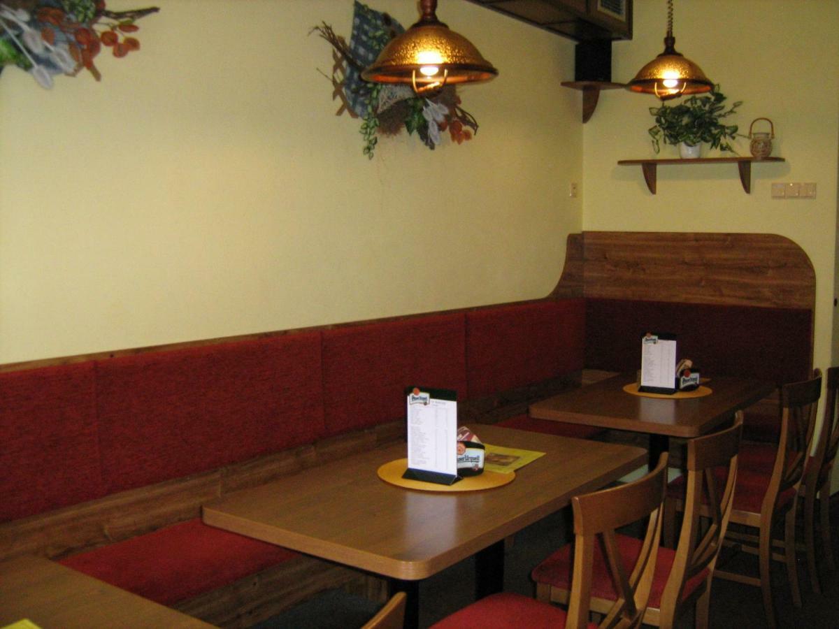 Penzion Albina - Restaurace Vysoké nad Jizerou Εξωτερικό φωτογραφία